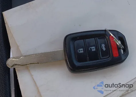 2016 Honda Civic Lx z USA, uszkodzony, nr VIN 19XFC2F57GE212718